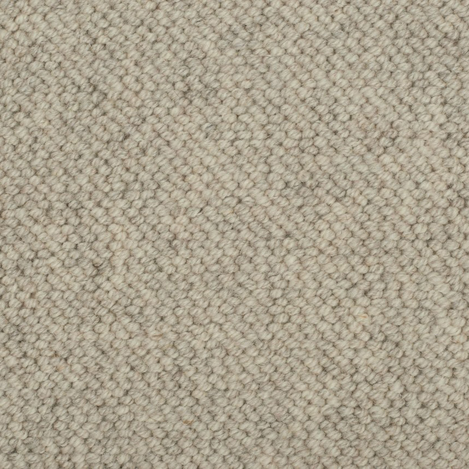 Alcatifa 05, cinza, disponível com diferentes comprimentos.