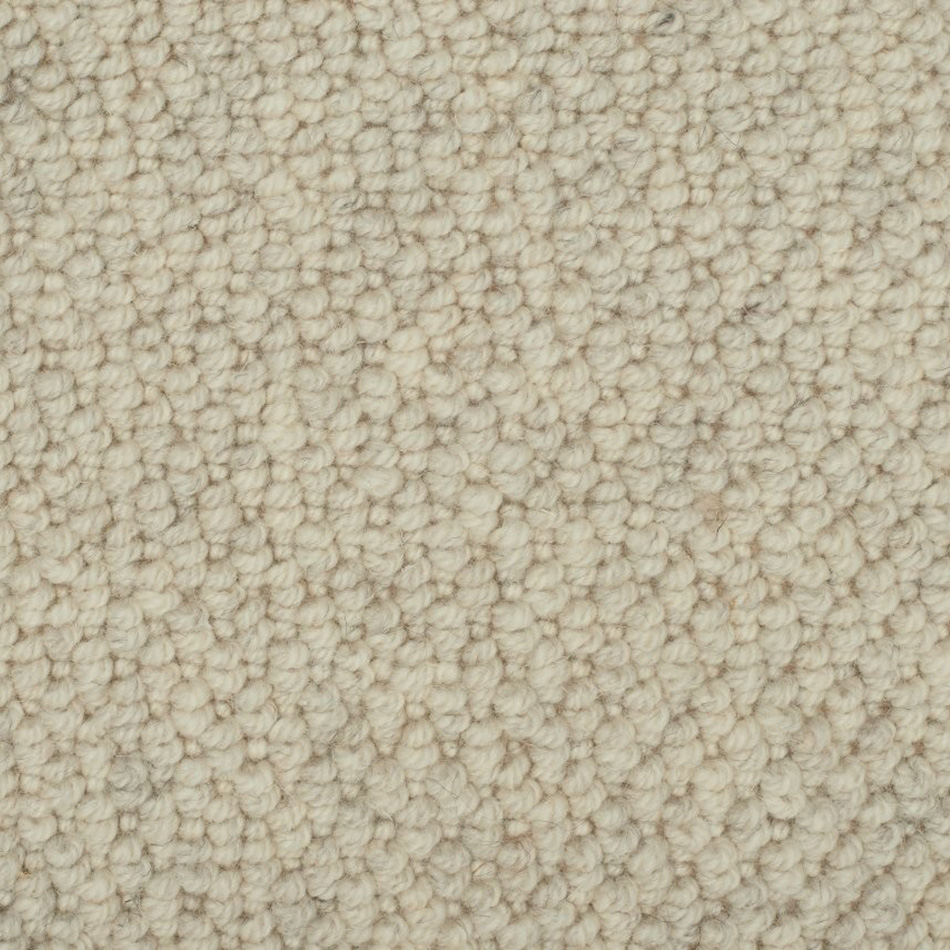 Alcatifa 09, branco escuro, disponível com diferentes comprimentos.