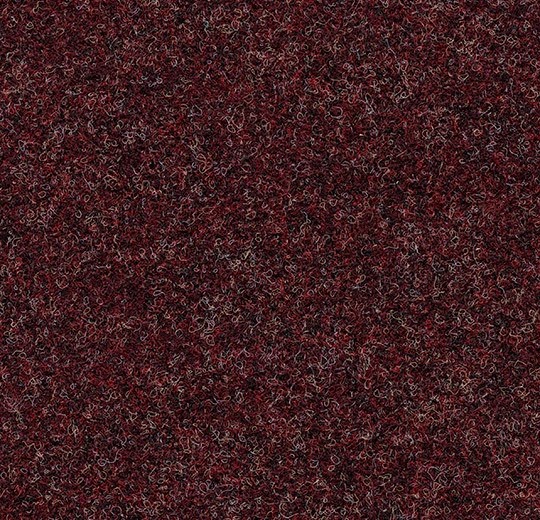 Alcatifa Akzent Merlot, bordô, disponível em rolo.