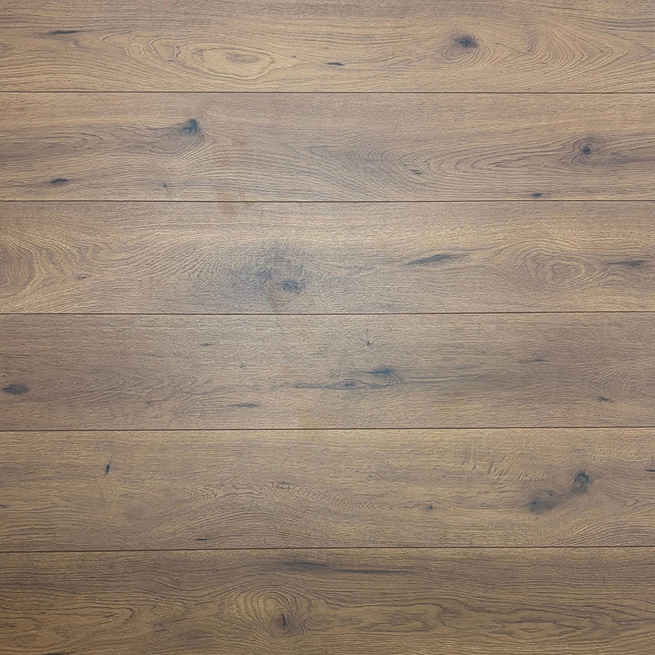 Laminado Artisan Eiche Pirineos, castanho, acabamento mate e réguas standard.